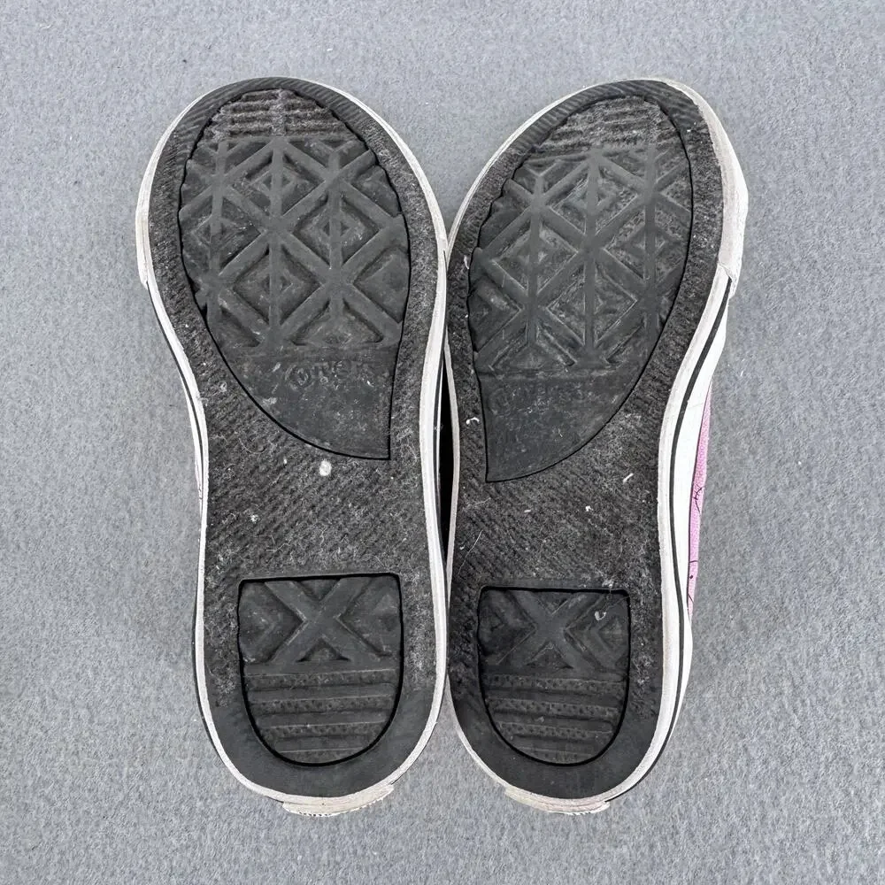 Converse Hello Kitty Chuck‎ Taylor All Star Low Pink Canvas Kids 12